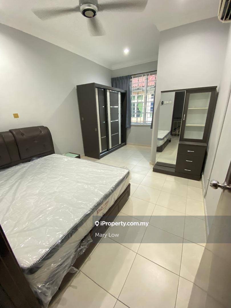 Rumah Berangkai 2 Tingkat untuk Disewa di Double Storey Terrace Semabok Perdana, Semabok oleh Mary Low - iProperty.com.my