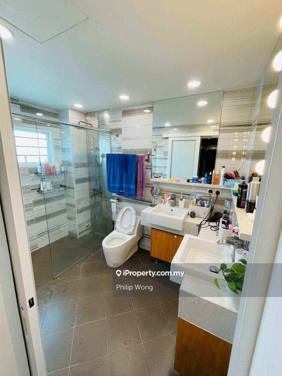 Rumah Berangkai 2.5 Tingkat untuk Dijual di Taman Bukit Serdang, Seri Kembangan, Seri Kembangan oleh Philip Wong - iProperty.com.my