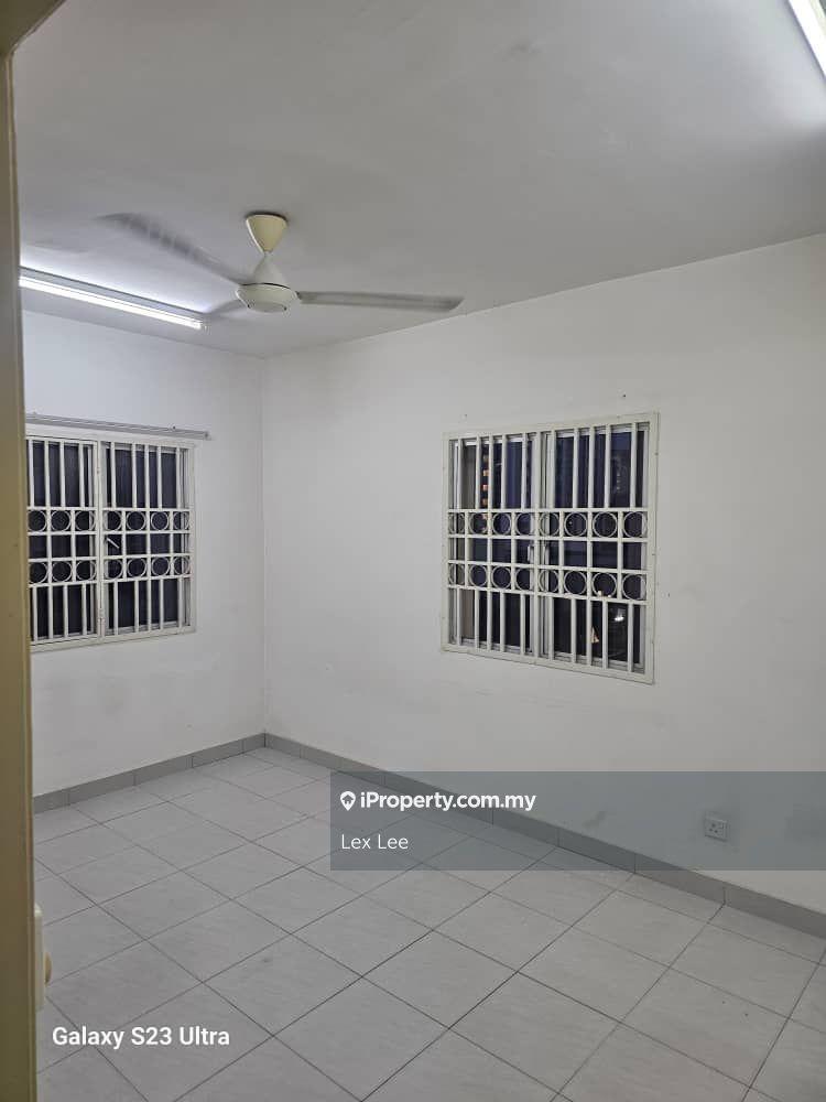 Pangsapuri untuk Disewa di Seri Intan Apartment oleh Lex Lee - iProperty.com.my
