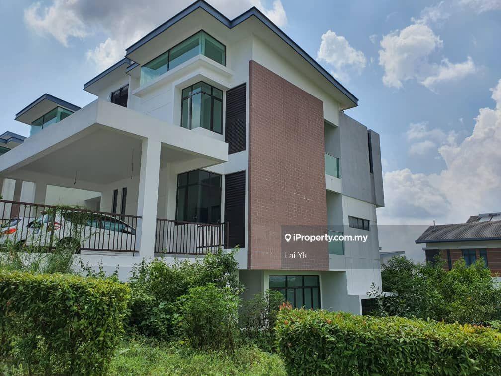 Semi-Detached House for Sale in Putra Heights, Subang Jaya by Lai Yk - iProperty.com.my