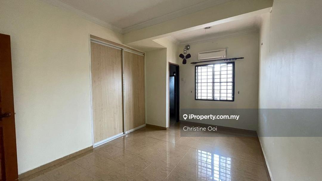 Rumah Berkembar untuk Dijual di Taman Overseas Union (Taman Oug), Jalan Klang Lama (Old Klang Road) oleh Christine Ooi - iProperty.com.my