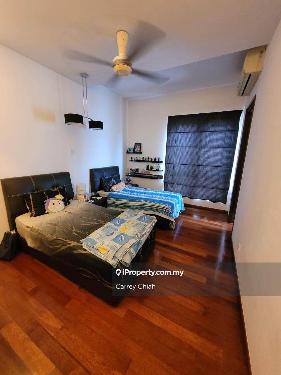 Rumah Berkembar untuk Dijual di Lake Edge, Puchong oleh Carrey Chiah - iProperty.com.my