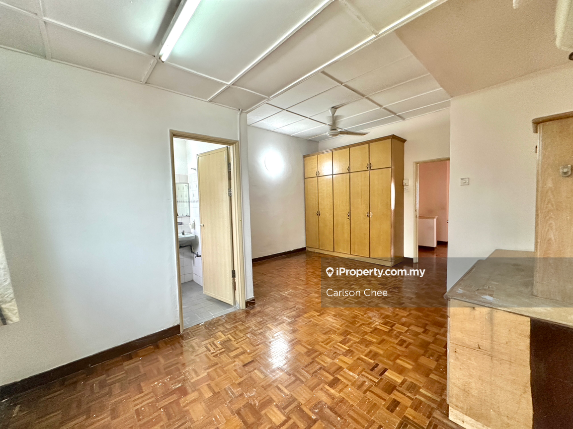 Rumah Teres untuk Dijual di Usj 4, Subang Jaya oleh Carlson Chee - iProperty.com.my