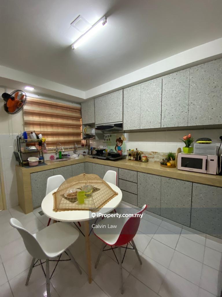 Rumah Berangkai 2 Tingkat untuk Dijual di Bu7 Damansara Petaling Jaya, Bandar Utama oleh Calvin Law - iProperty.com.my