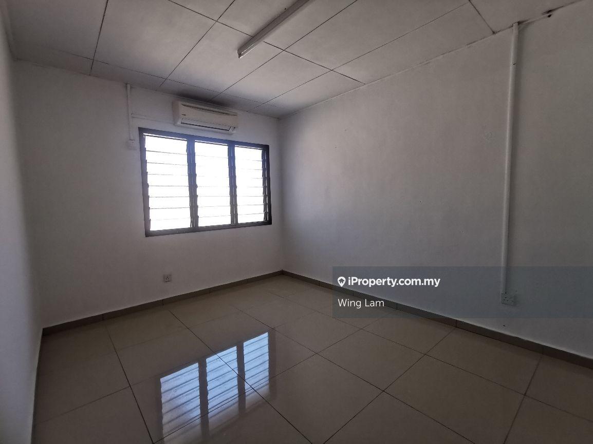 Rumah Berangkai 1.5 Tingkat untuk Disewa di Bandar Baru Sri Petaling, Sri Petaling oleh Wing Lam - iProperty.com.my