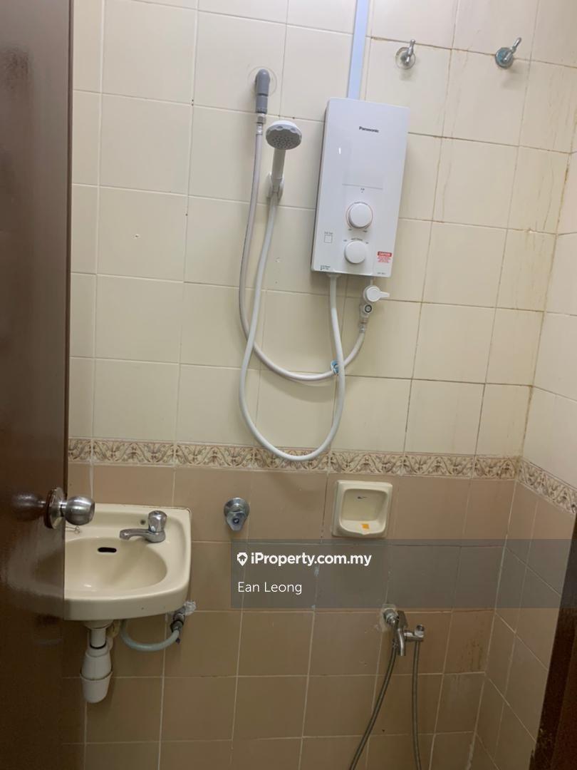 Rumah Berangkai 2 Tingkat untuk Disewa di Bukit Rahman Putra, Sungai Buloh oleh Ean Leong - iProperty.com.my