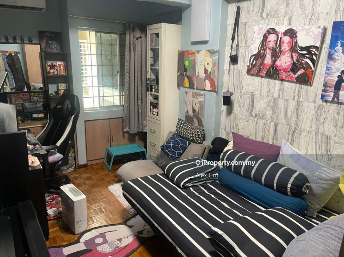 Kondominium untuk Dijual di Petaling Indah Condominiums oleh Alex Lim - iProperty.com.my