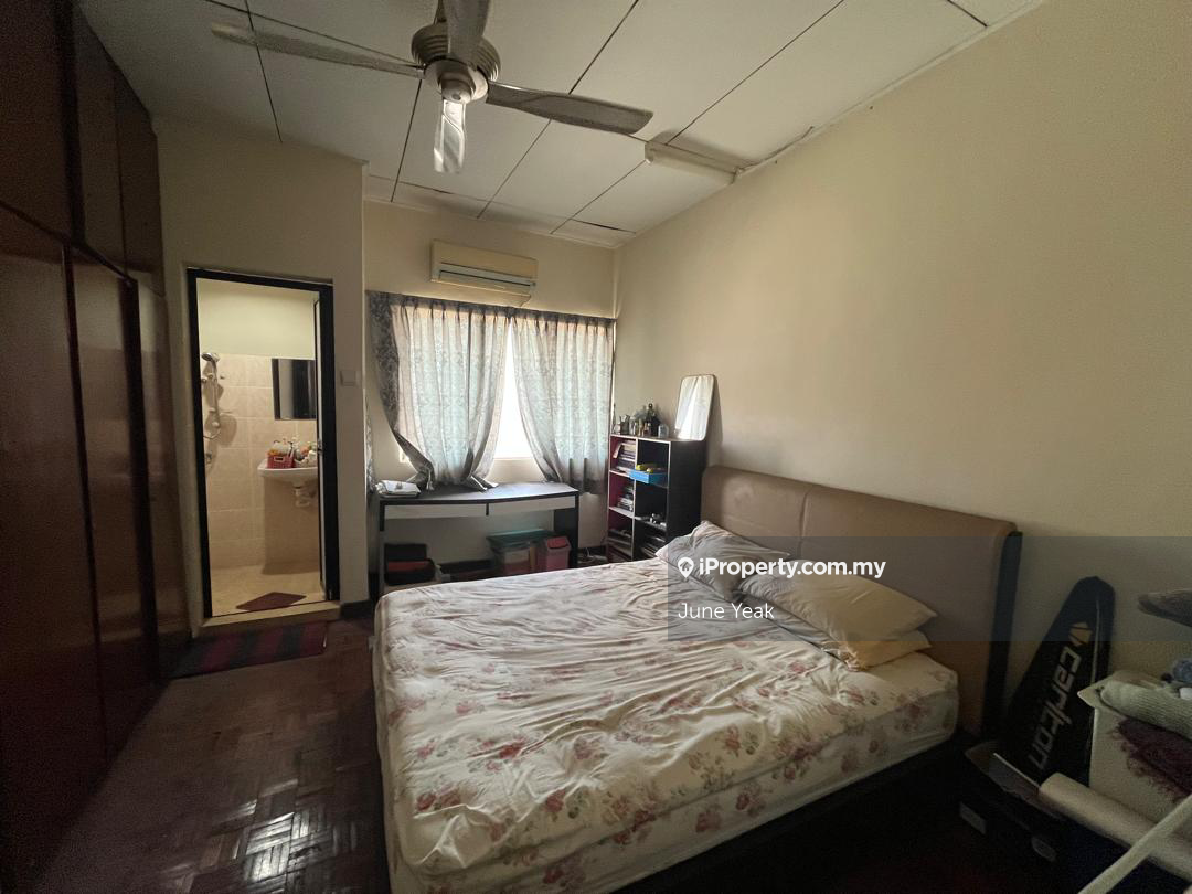 Rumah Berangkai 2 Tingkat untuk Dijual di Damansara Jaya, Petaling Jaya oleh June Yeak - iProperty.com.my