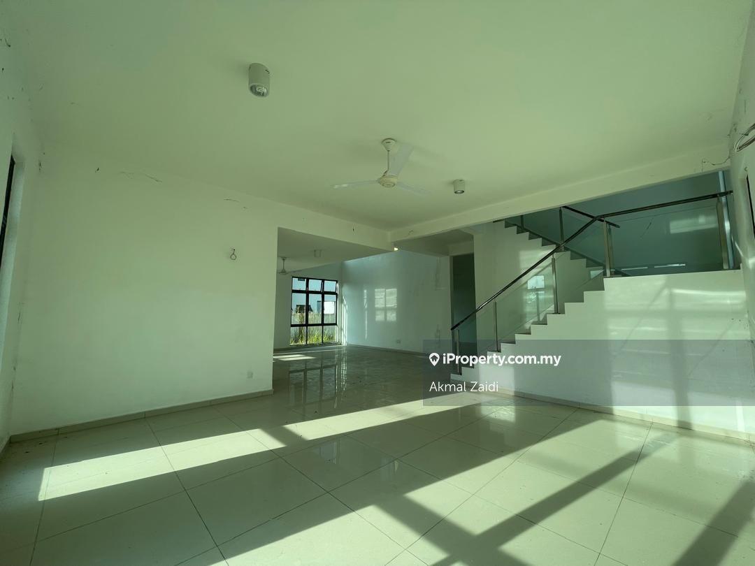 Bungalow House for Sale in Ayer Keroh, Melaka by Akmal Zaidi - iProperty.com.my