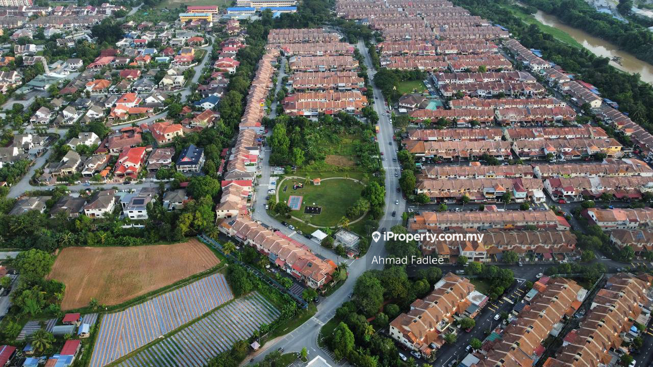 Commercial Land for Sale in Seksyen 3 Bandar Baru Bangi, Bangi by Ahmad Fadlee - iProperty.com.my