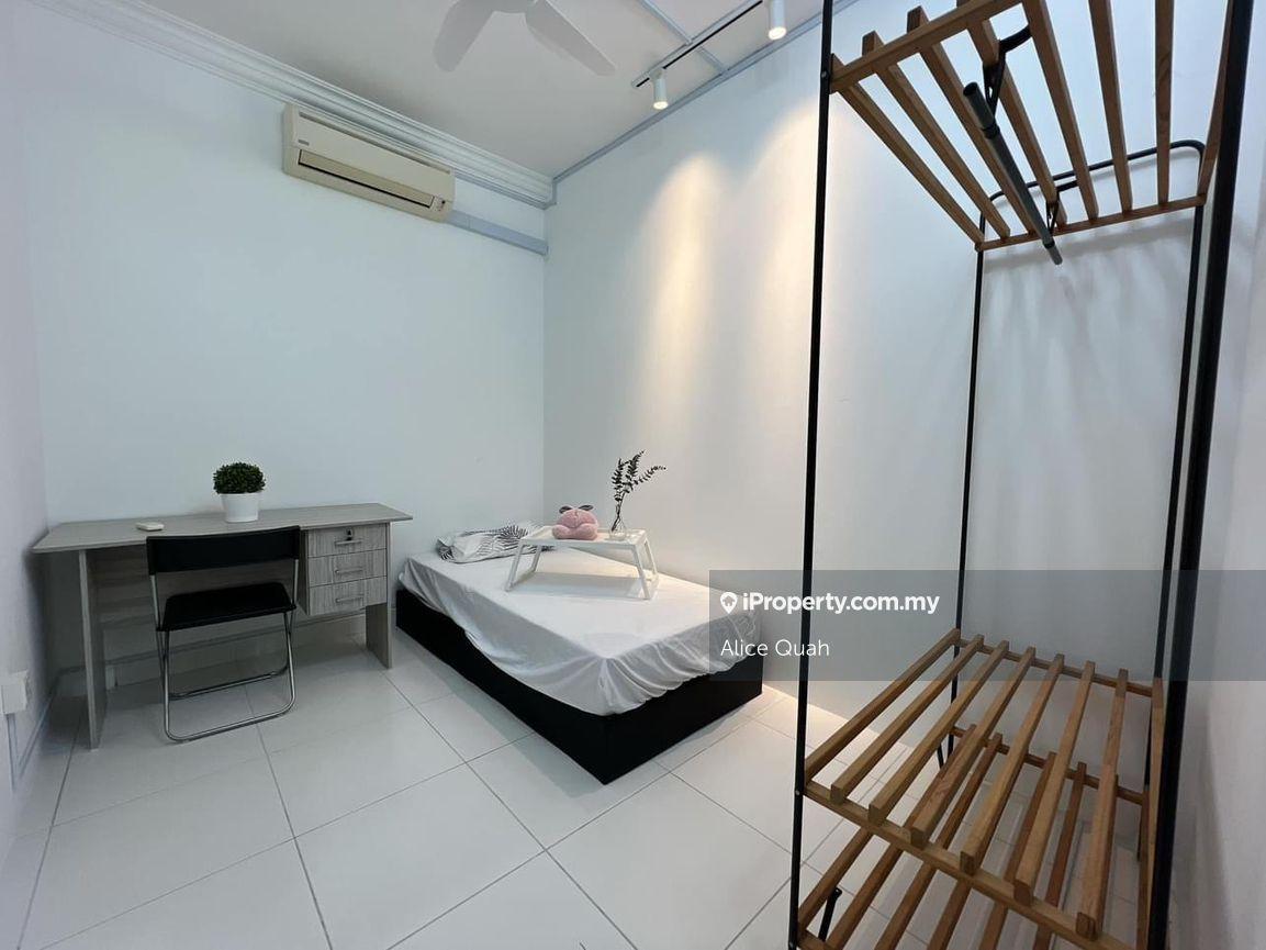 Rumah Berangkai 2 Tingkat untuk Disewa di Wawasan 1, Puchong oleh Alice Quah - iProperty.com.my