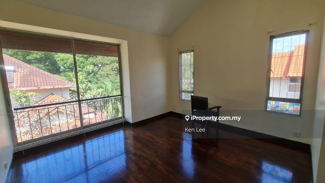 Rumah Berangkai 3 Tingkat untuk Dijual di Sierramas Resort Home, Sungai Buloh oleh Ken Lee - iProperty.com.my