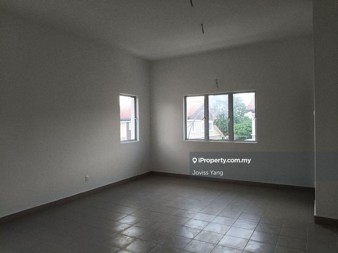 Semi-Detached House for Sale in Taman Ramal Suria, Bangi by Joviss Yang - iProperty.com.my
