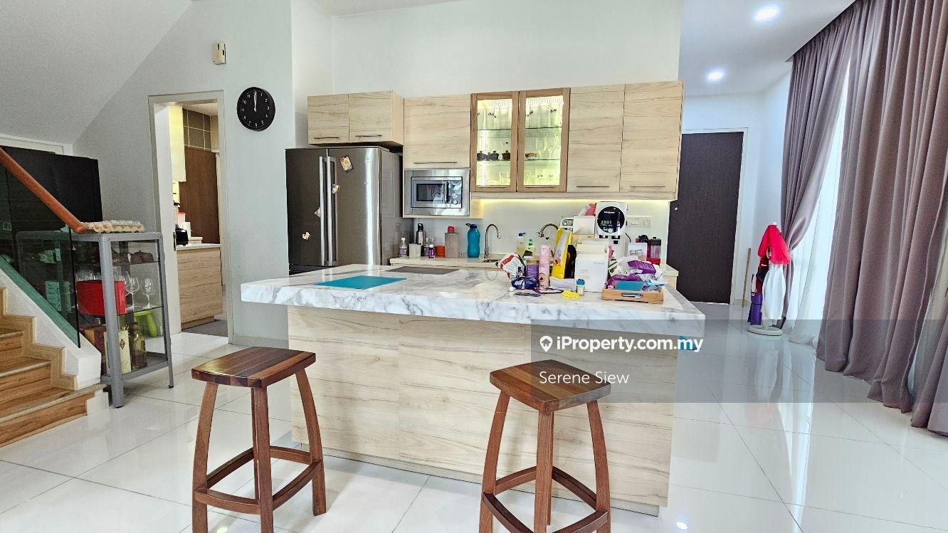 Rumah Berkembar untuk Dijual di Park Residence, Seri Kembangan oleh Serene Siew - iProperty.com.my