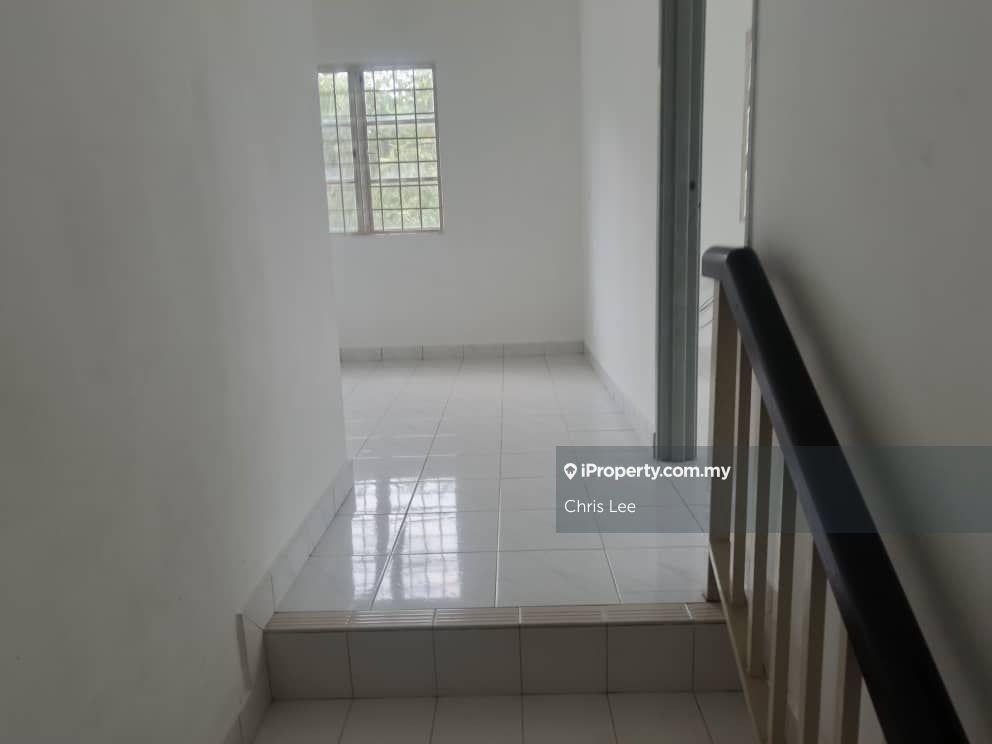 Rumah Berangkai 2 Tingkat untuk Dijual di Taman Putra Prima, Puchong oleh Chris Lee - iProperty.com.my