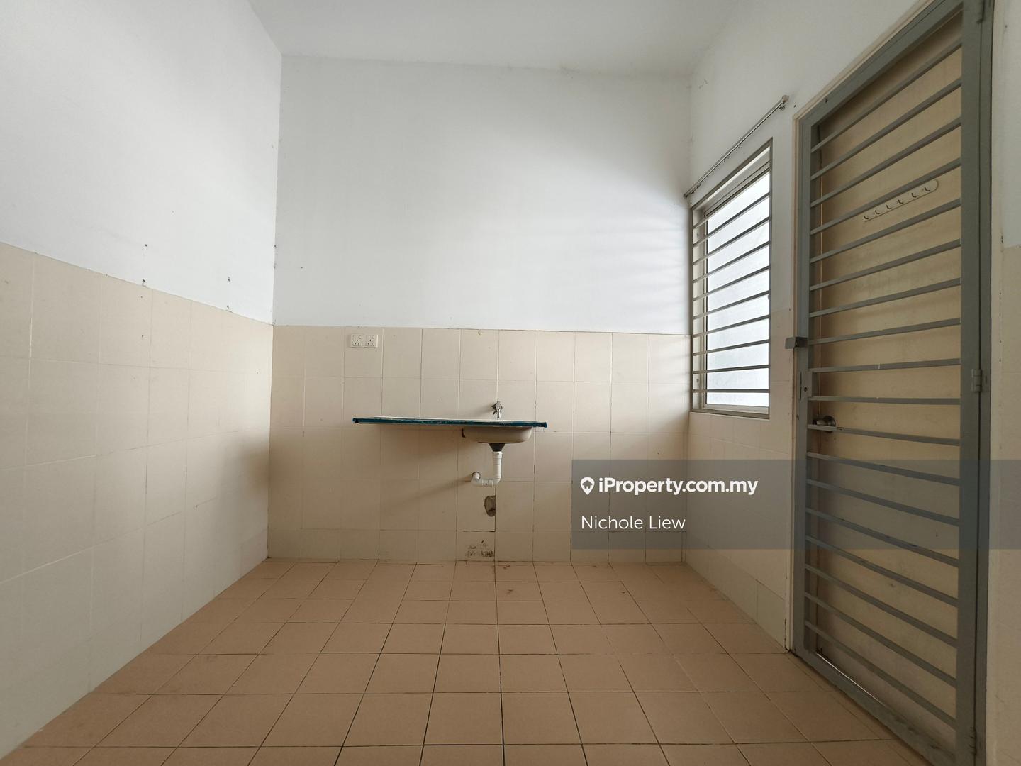 Rumah Berangkai 2 Tingkat untuk Dijual di Taman Nadayu 92, Kajang oleh Nichole Liew - iProperty.com.my