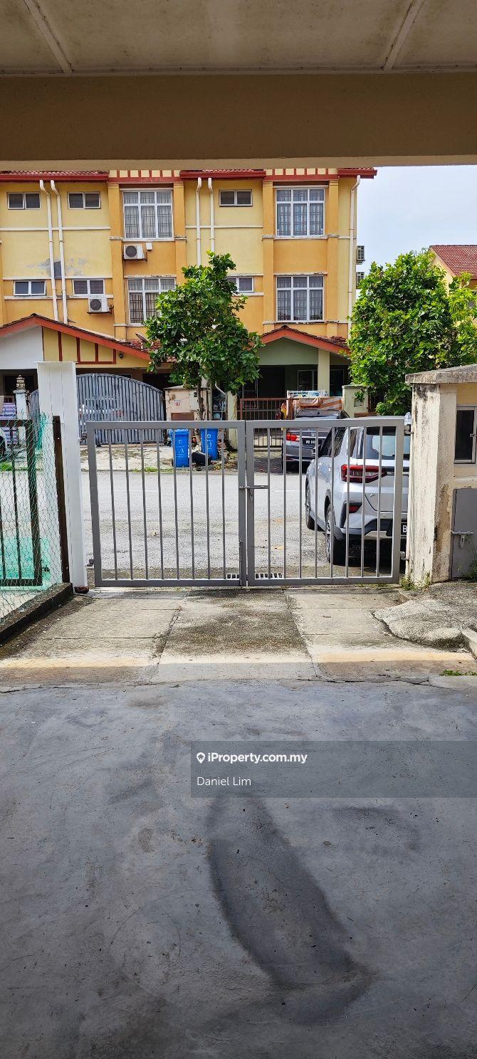 Rumah Berangkai 2 Tingkat untuk Dijual di Shah Alam, Selangor oleh Daniel Lim - iProperty.com.my