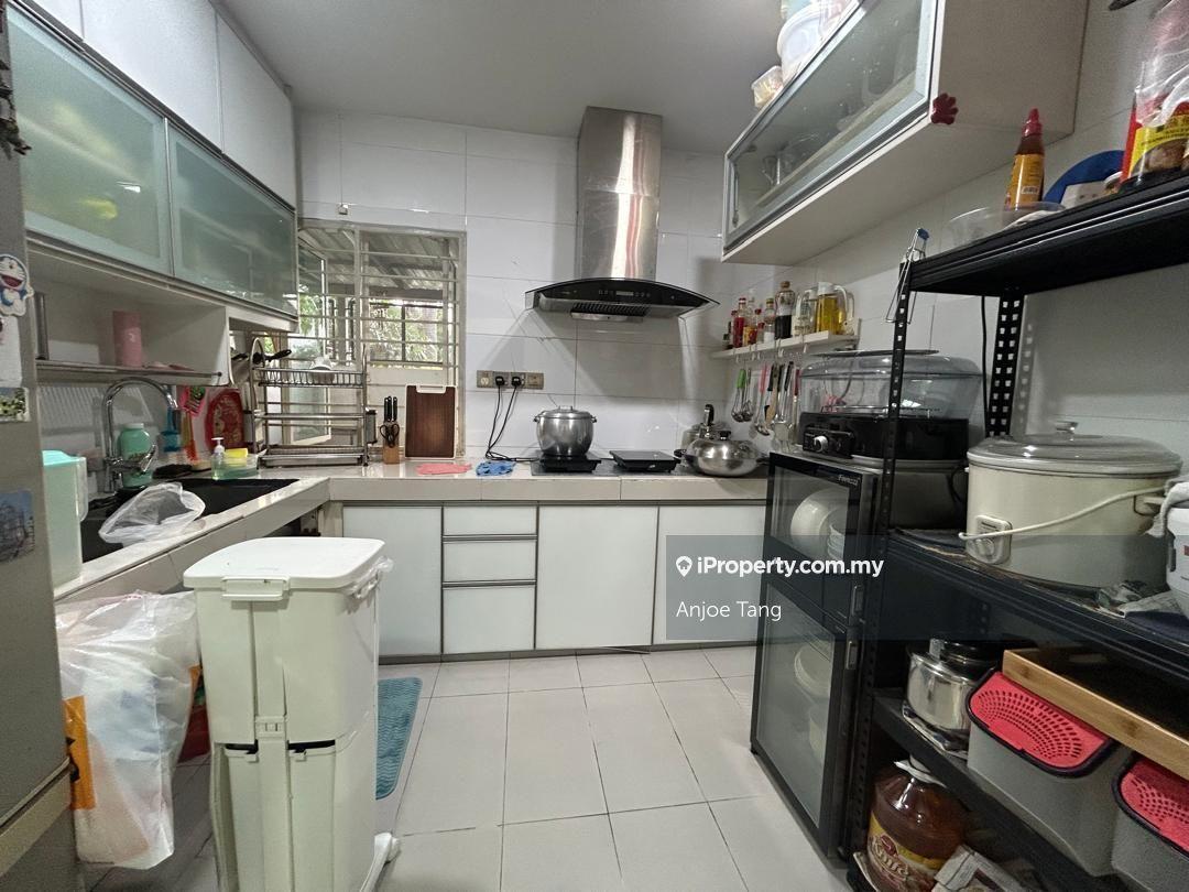 Rumah Berangkai 2 Tingkat untuk Dijual di Corner Unit Anggerik Doritis, Shah Alam oleh Anjoe Tang - iProperty.com.my