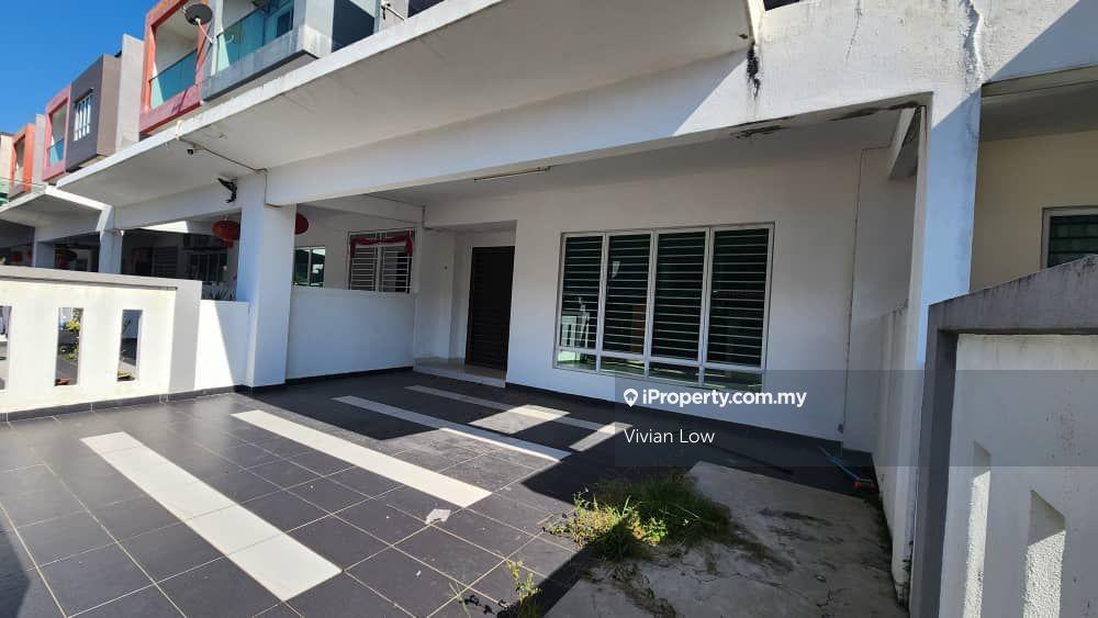 2.5-storey Terraced House for Sale in Taman Suria Tropika, Seri Kembangan by Vivian Low - iProperty.com.my