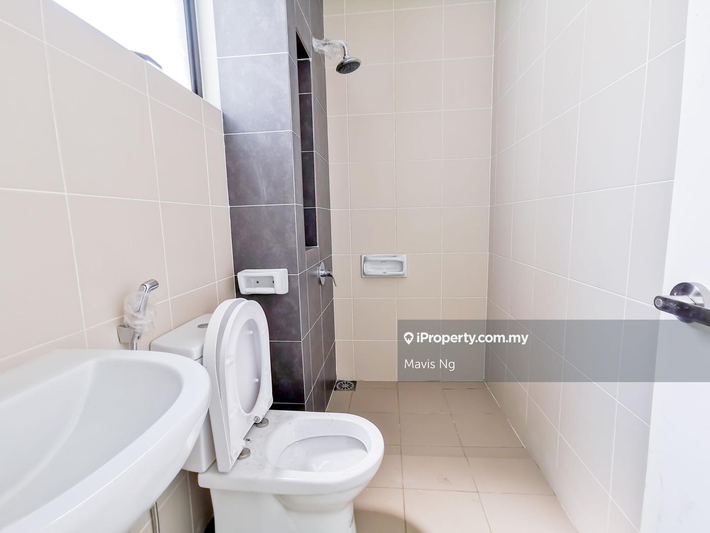 Rumah Berkembar untuk Dijual di Setia utama 1 Semi D by water Elmeri, Setia Alam oleh Mavis Ng - iProperty.com.my