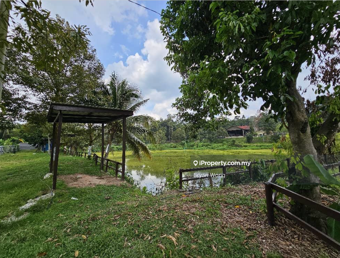 Agricultural Land for Sale in Kampung Sungai Makau, Hulu Langat by Bryan Wong - iProperty.com.my