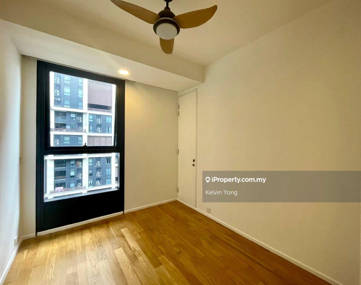 Residensi Servis untuk Dijual di Arcoris Residences oleh Kelvin Yong - iProperty.com.my