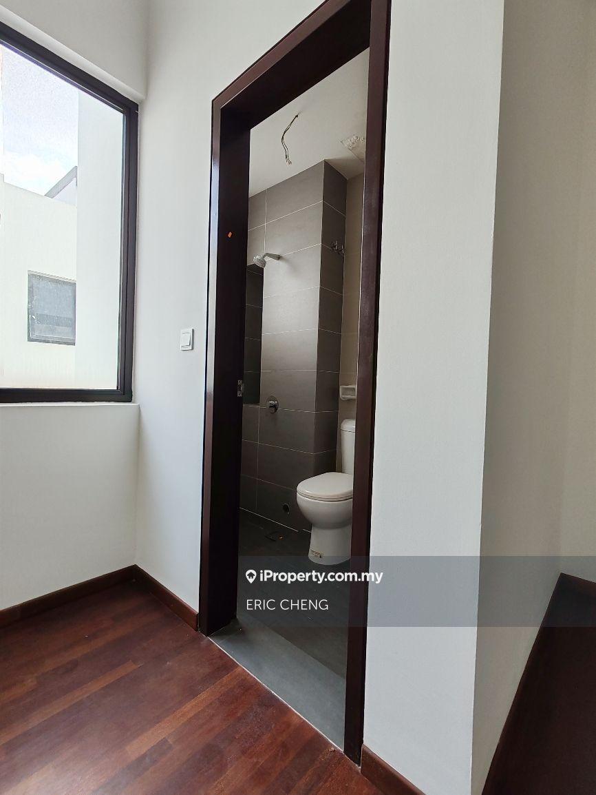 Rumah Berangkai 3 Tingkat untuk Dijual di Setia Utama, Setia Alam oleh ERIC CHENG - iProperty.com.my