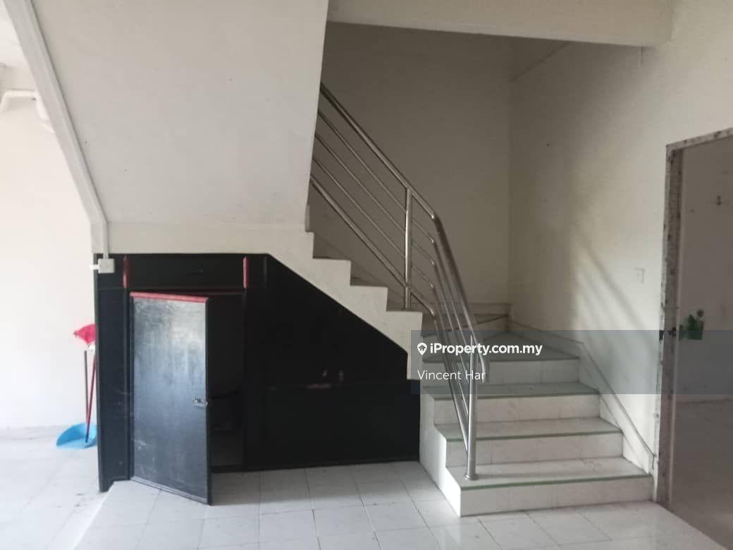 2-storey Terraced House for Sale in Taman Sentosa, Sitiawan by Vincent Har - iProperty.com.my
