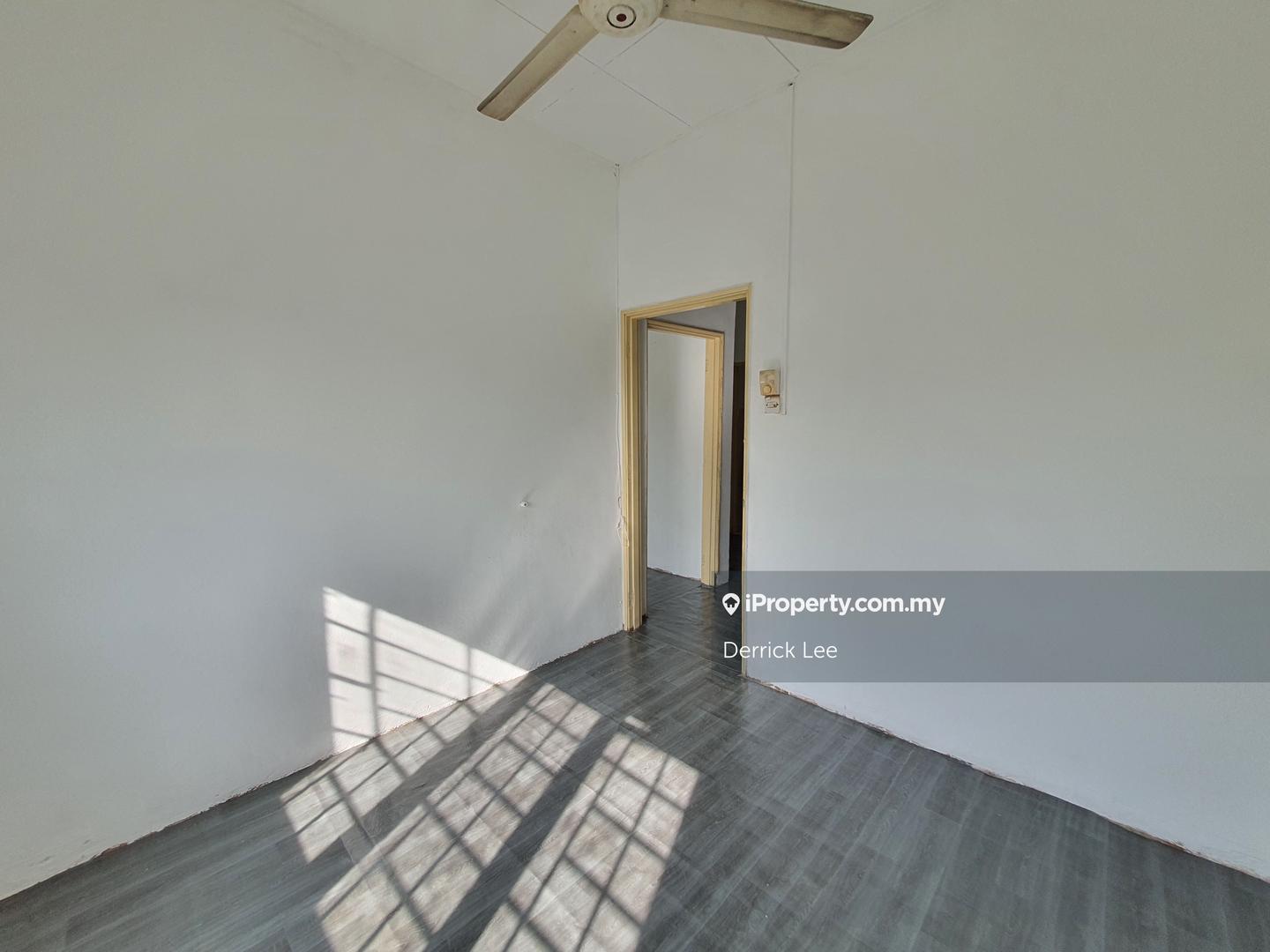 2-storey Terraced House for Sale in Usj 3, Subang Jaya by Derrick Lee - iProperty.com.my