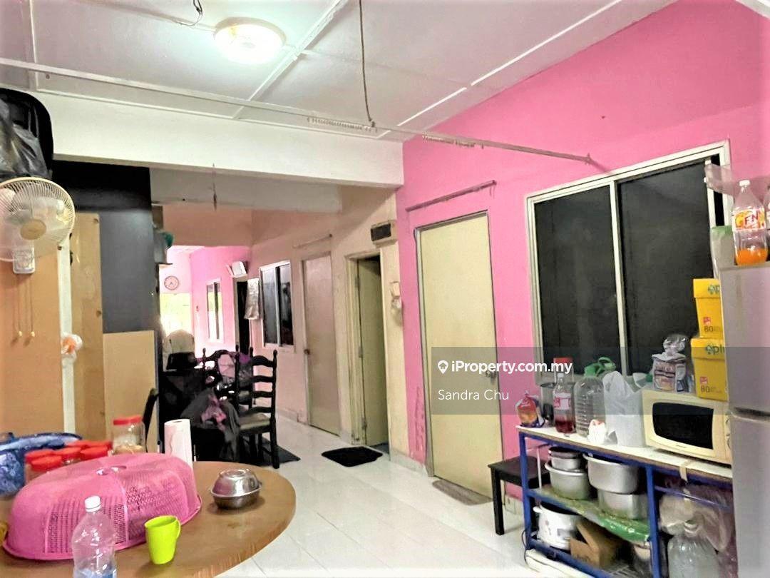 1-storey Terraced House for Sale in Kelana Jaya, Petaling Jaya by Sandra Chu - iProperty.com.my