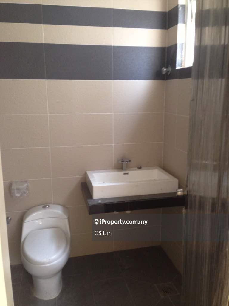 Bungalow House for Sale in Milano Bungalow, Shah Alam by CS Lim - iProperty.com.my