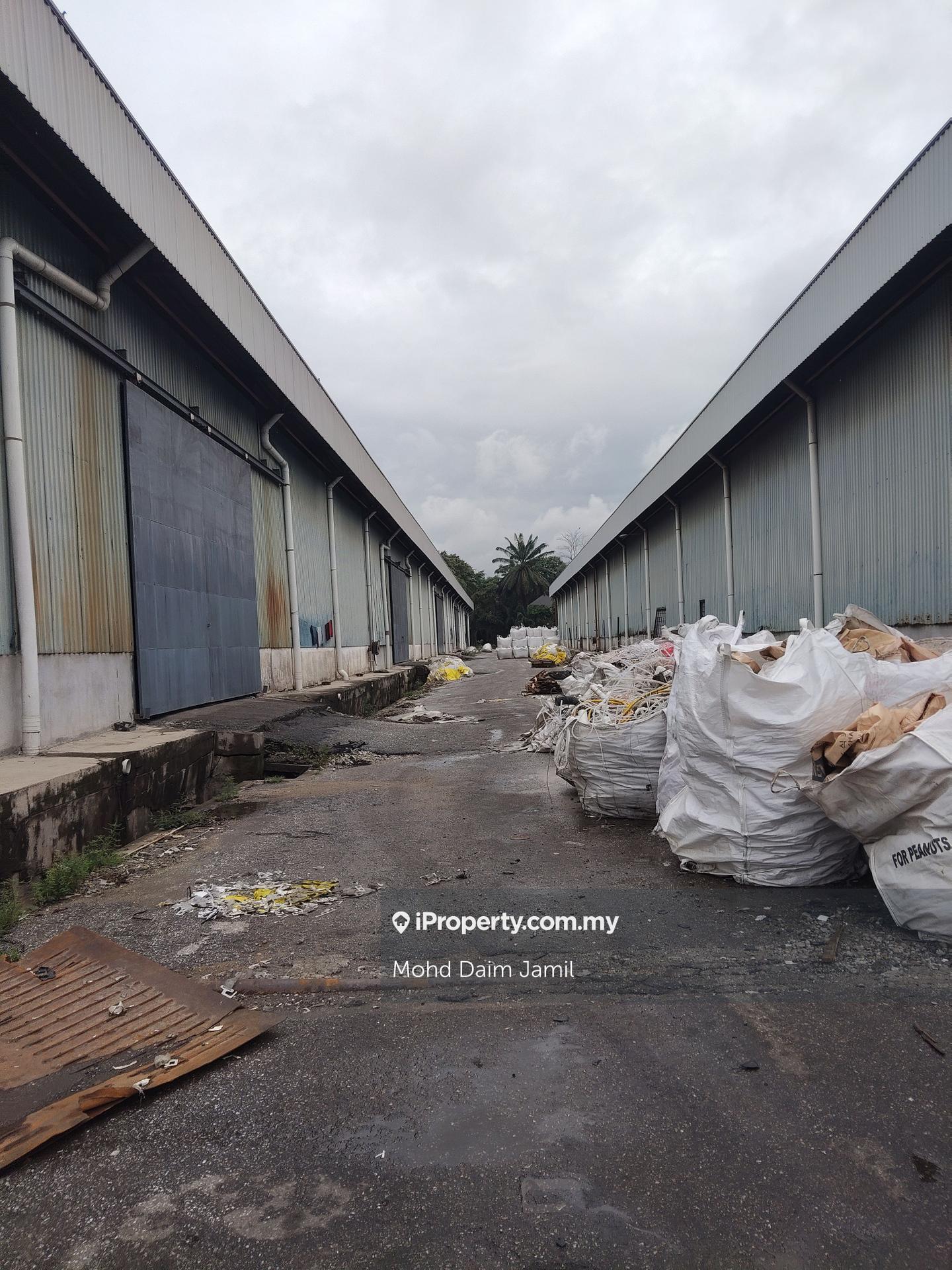 Warehouse for Sale in Seksyen 35, Shah Alam by Mohd Daim Jamil - iProperty.com.my