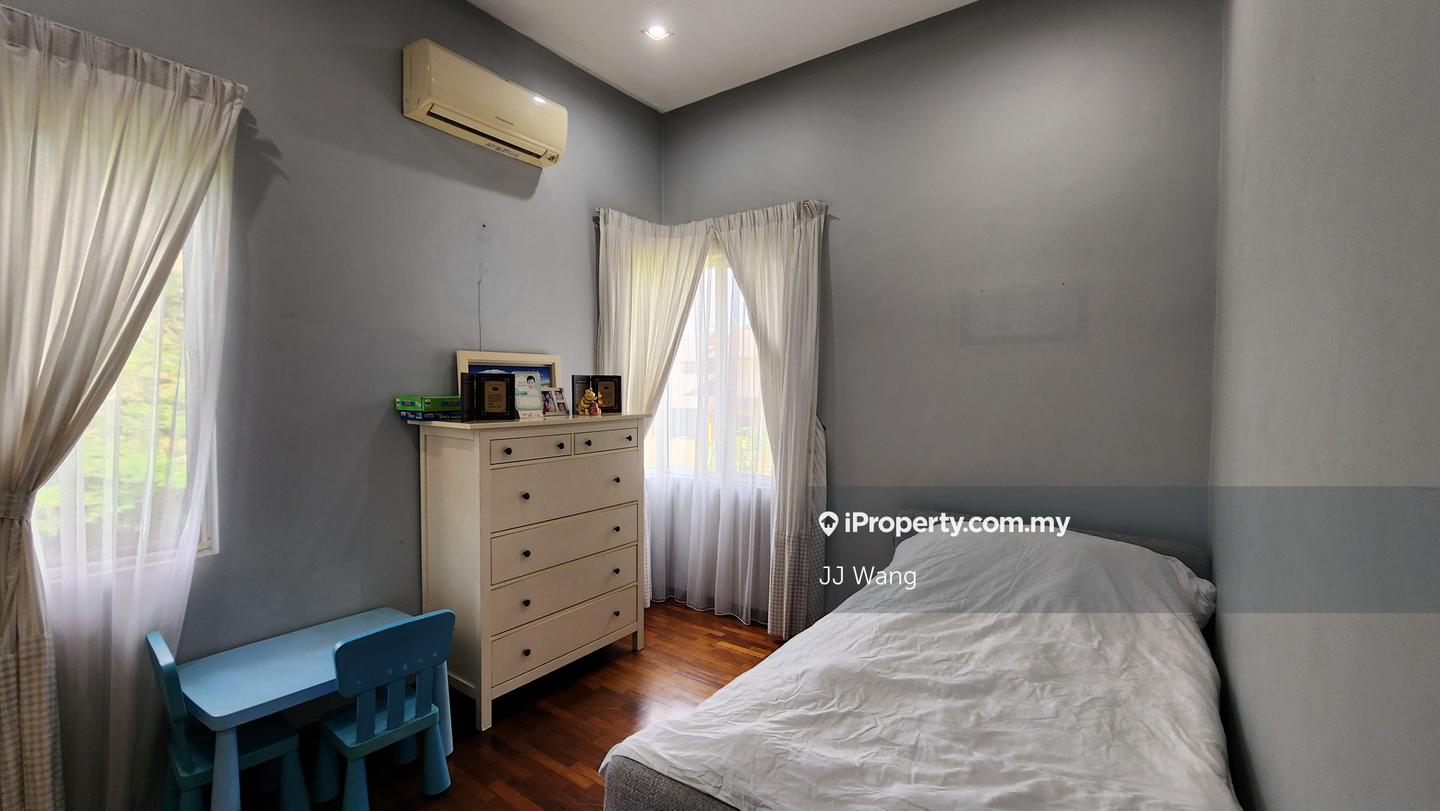 Rumah Berkembar untuk Dijual di Bayu Villas, Bukit Rimau, Shah Alam oleh JJ Wang - iProperty.com.my
