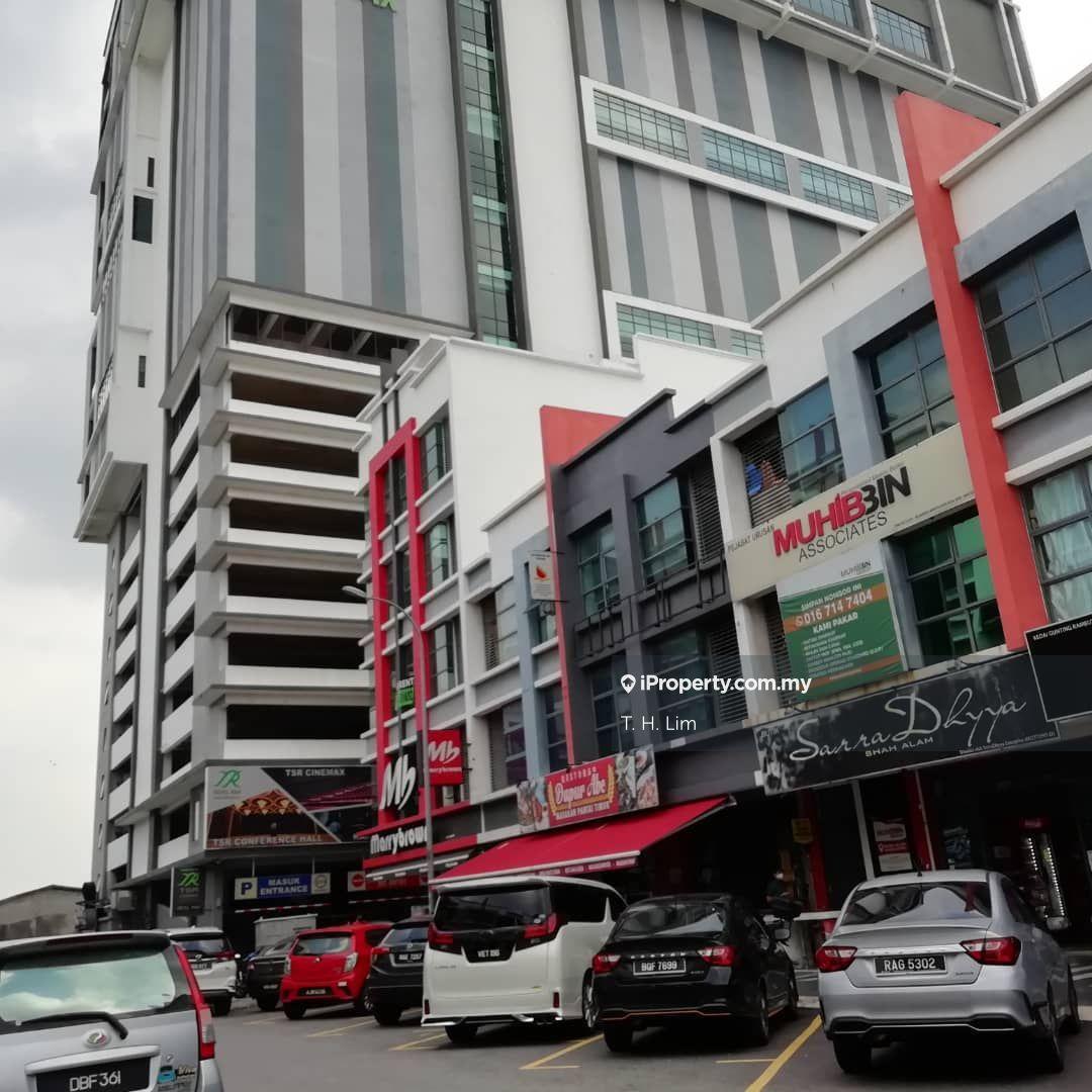Shop for Sale in Seksyen 16, Shah Alam by T. H. Lim - iProperty.com.my