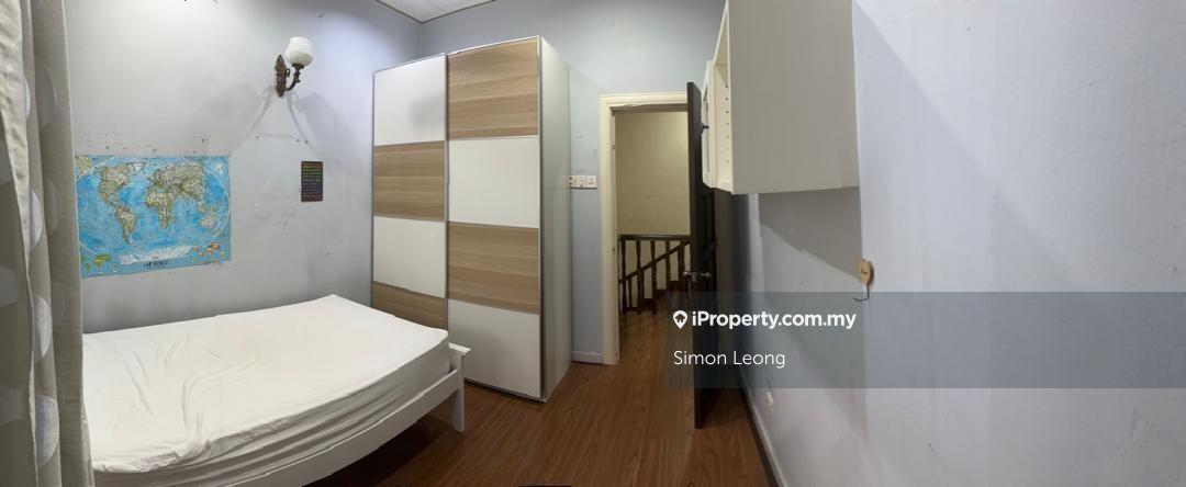 Rumah Berangkai 2 Tingkat untuk Dijual di Bukit Jelutong, Shah Alam oleh Simon Leong - iProperty.com.my