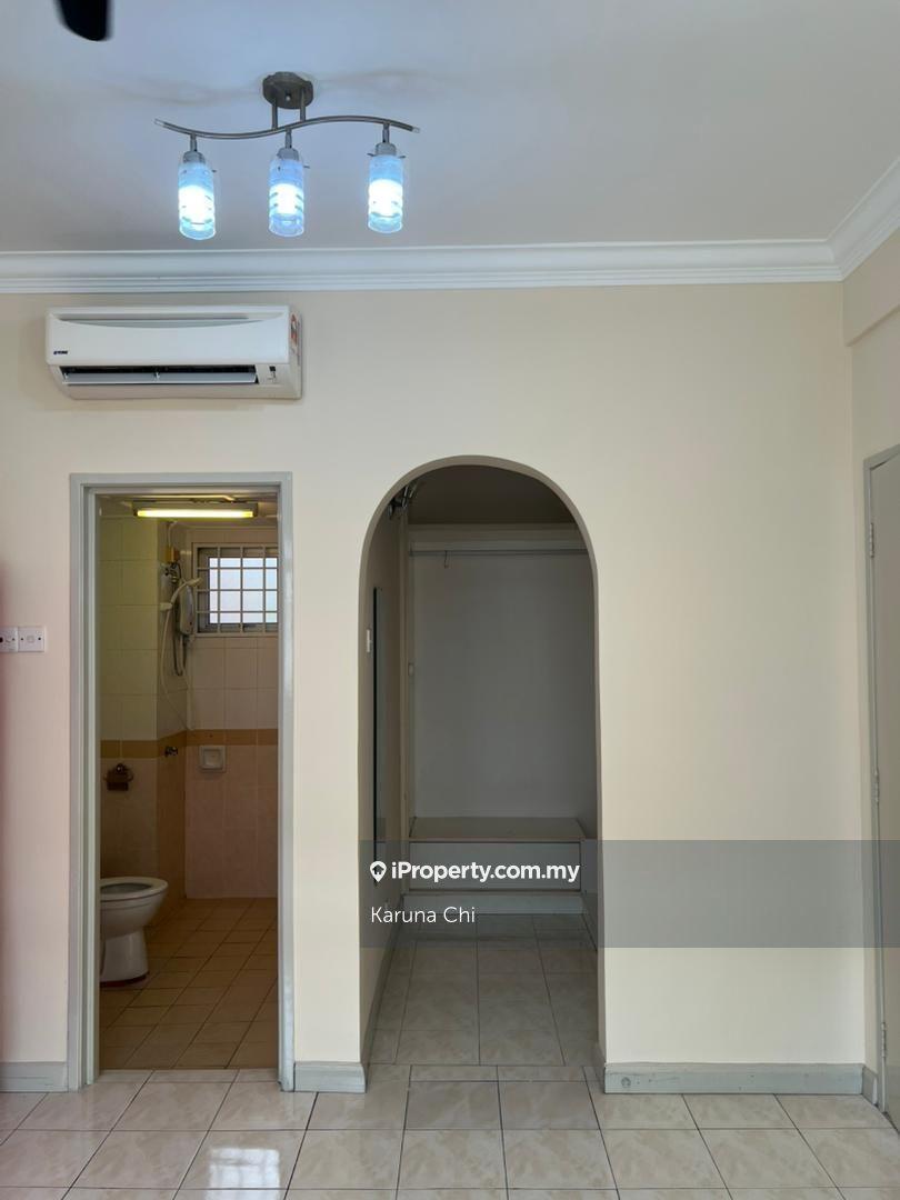Pangsapuri untuk Disewa di D'shire Villa oleh Karuna Chi - iProperty.com.my