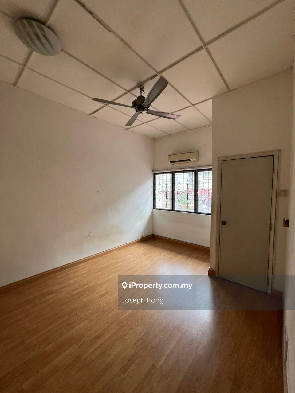 2-storey Terraced House for Sale in rahim kajai, Taman Tun Dr Ismail by Joseph Kong - iProperty.com.my