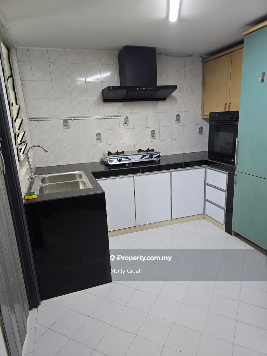 Kondominium untuk Disewa di Pantai Panorama Condominiums oleh Molly Quah - iProperty.com.my