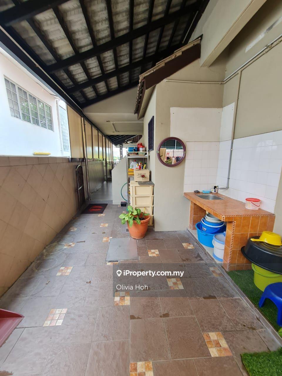 Rumah Berkembar untuk Dijual di SS4, Petaling Jaya oleh Olivia Hoh - iProperty.com.my