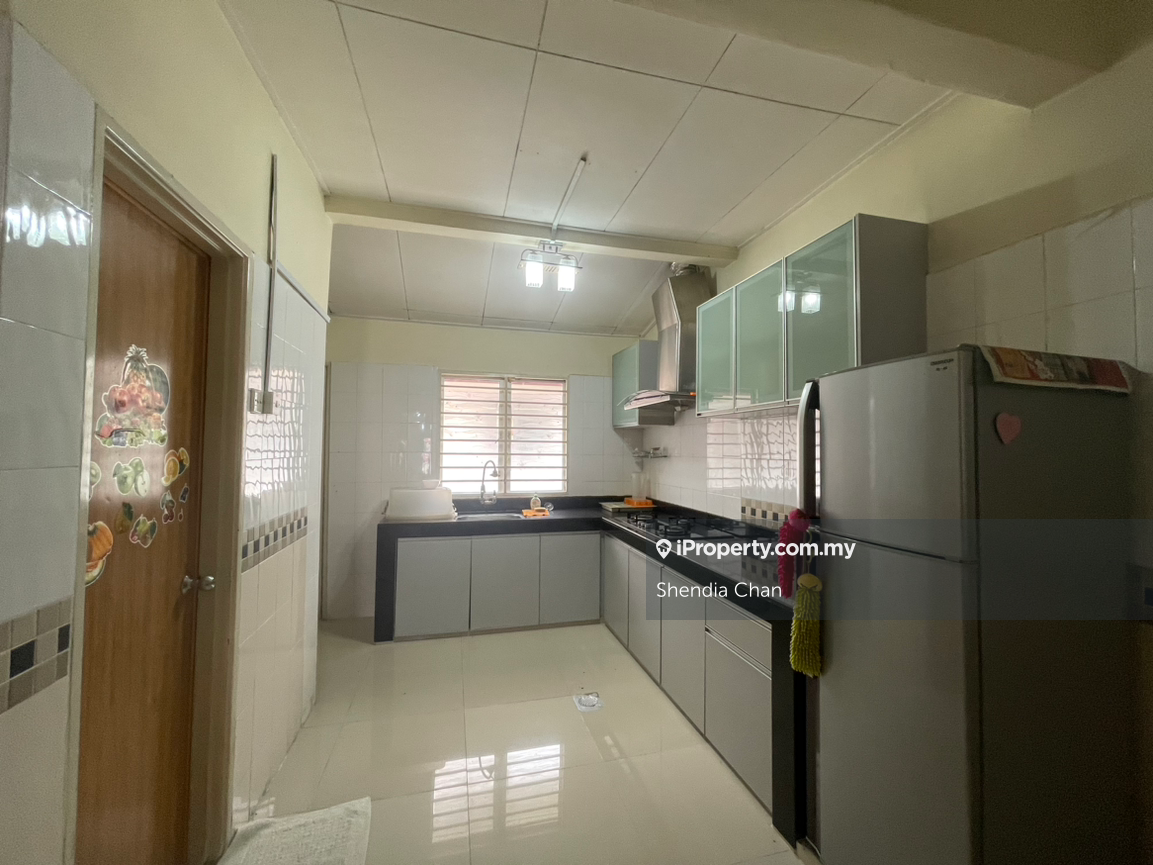 2-storey Terraced House for Sale in Tania, Kota Kemuning, Seksyen 31, Shah Alam, Shah Alam by Shendia Chan - iProperty.com.my