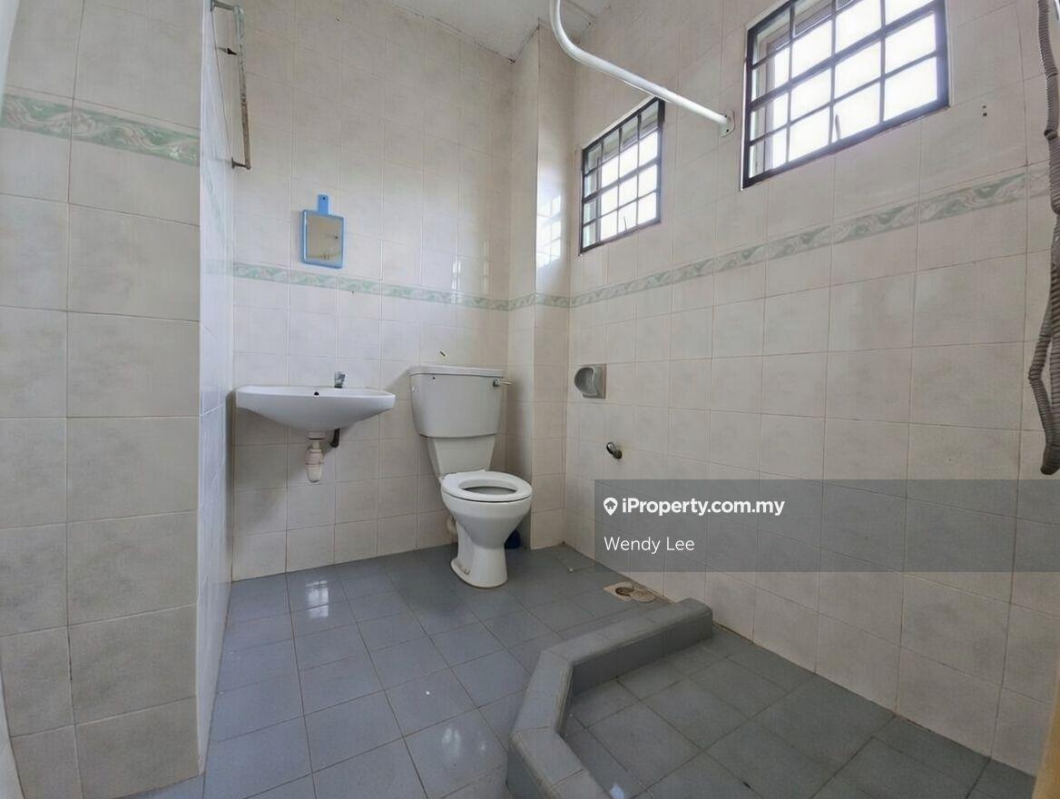 Rumah Berangkai 2 Tingkat untuk Disewa di TAMAN PUCHONG UTAMA, Puchong oleh Wendy Lee - iProperty.com.my