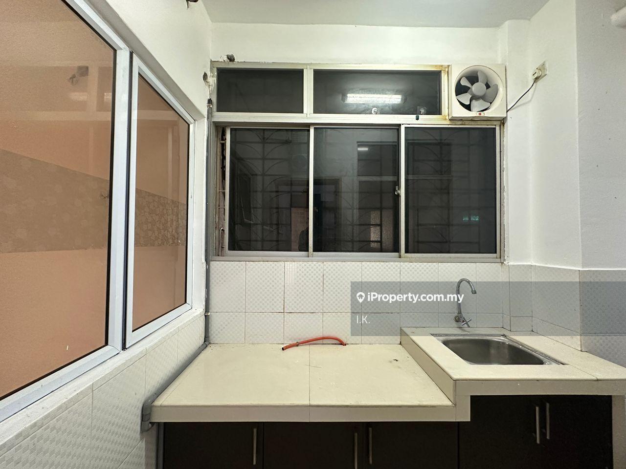 Condominium for Sale in Aseana Puteri by I.K. - iProperty.com.my