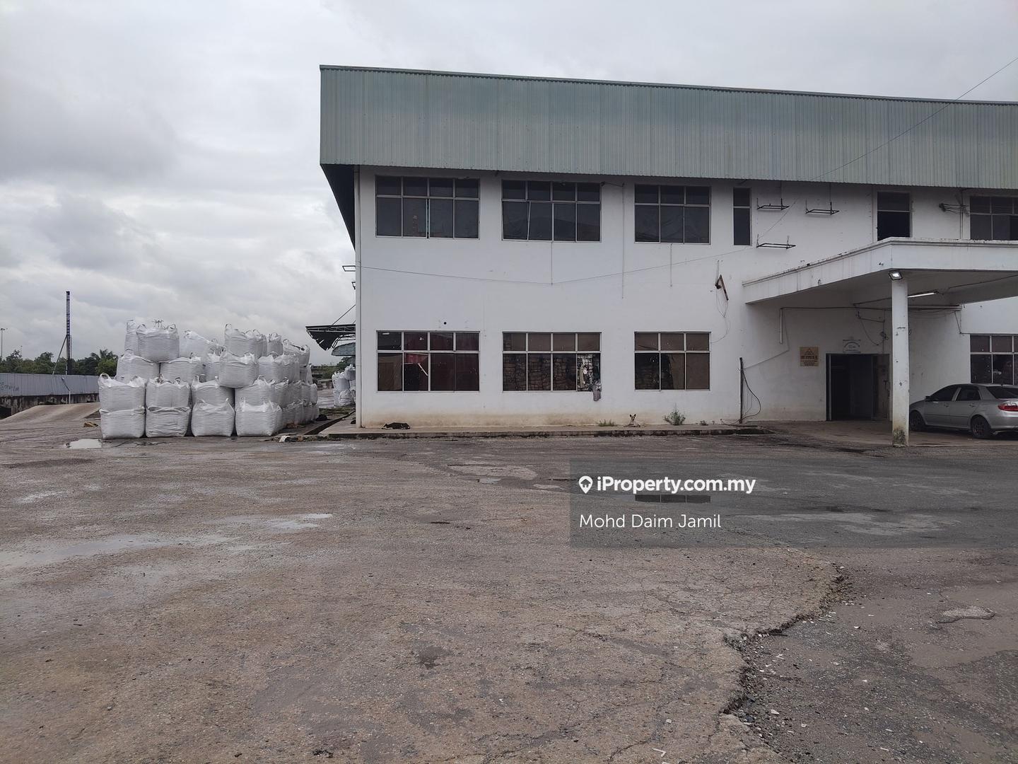 Warehouse for Sale in Seksyen 35, Shah Alam by Mohd Daim Jamil - iProperty.com.my