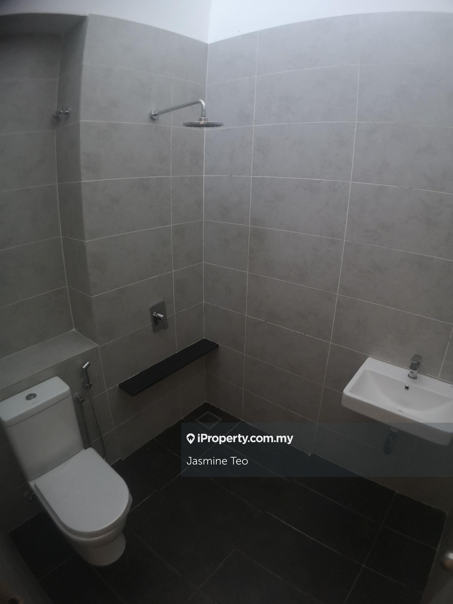 Semi-Detached House for Sale in Setia Utama 4, Bywater, Setia Alam by Jasmine Teo - iProperty.com.my