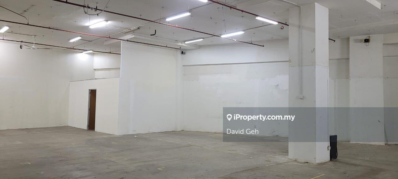 Warehouse for Rent in Taman Desa Serdang, Seri Kembangan by David Geh - iProperty.com.my