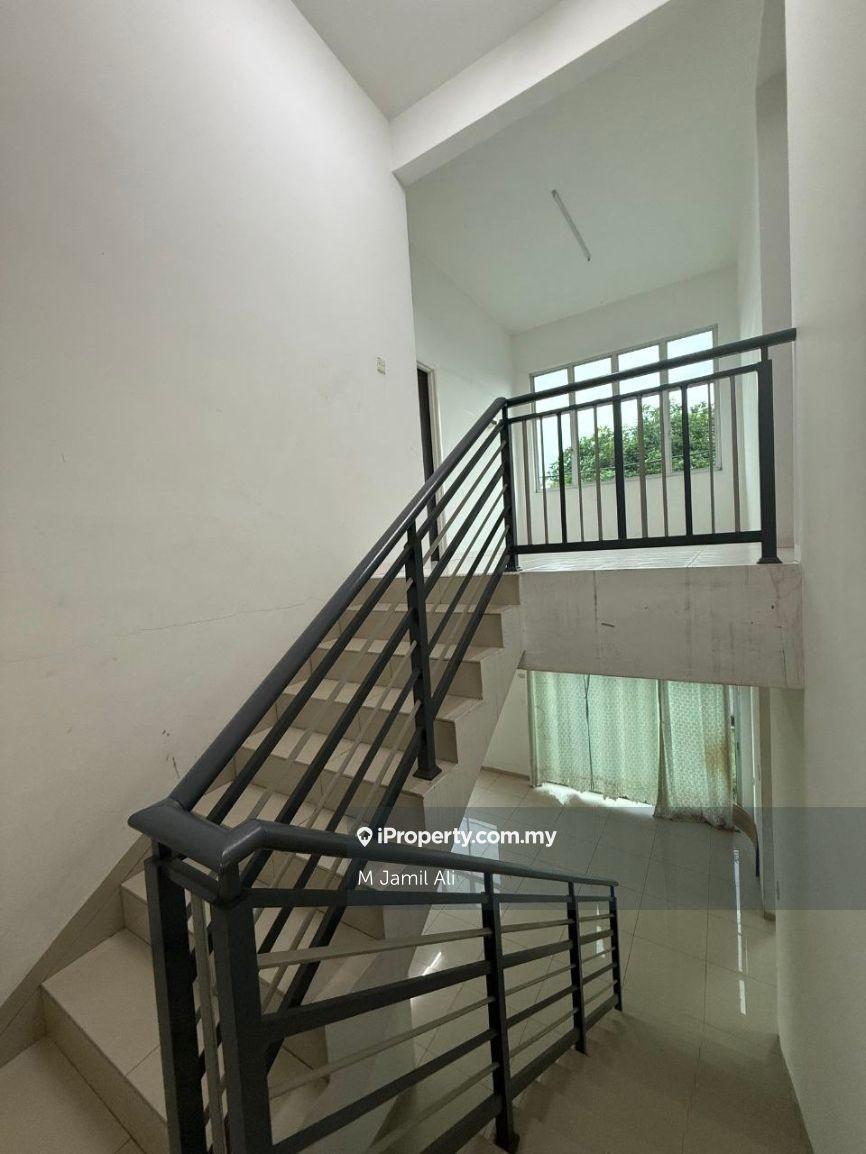 Semi-Detached House for Sale in Taman Mutiara, Parit Sulong by M Jamil Ali - iProperty.com.my