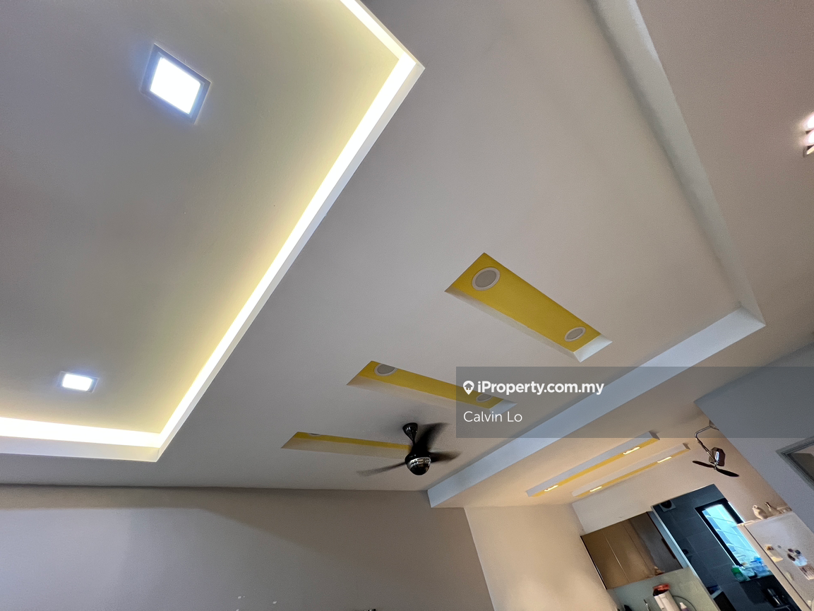 Rumah Berangkai 3 Tingkat untuk Dijual di Kinrara Residence, Puchong oleh Calvin Lo - iProperty.com.my