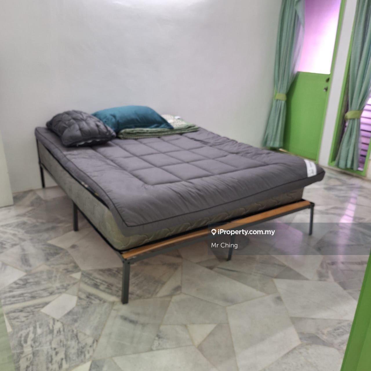 Townhouse for Rent in Taman Bukit Indah, Jalan Klang Lama (Old Klang Road) by Mr Ching - iProperty.com.my