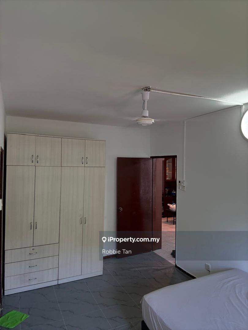 Apartment for Sale in Lily & Jasmine Apartment by Robbie Tan - iProperty.com.my