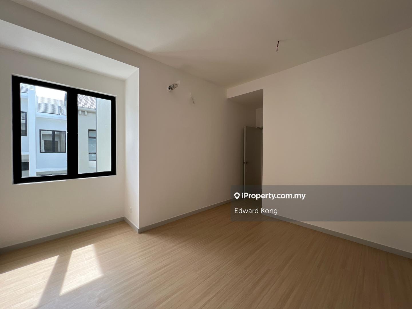 Semi-Detached House for Sale in Kota Emerald, Rawang by Edward Kong - iProperty.com.my
